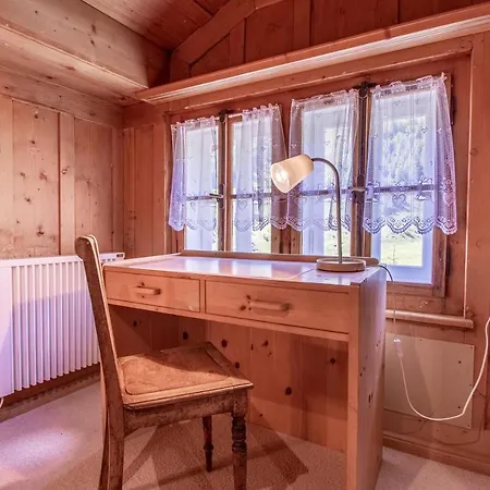 Chalet Buedemji By *